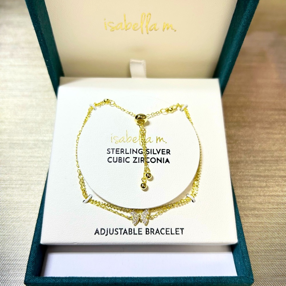 BRAND NEW Isabella M gold toned adjustable bracelet 😍 Box included 🎁